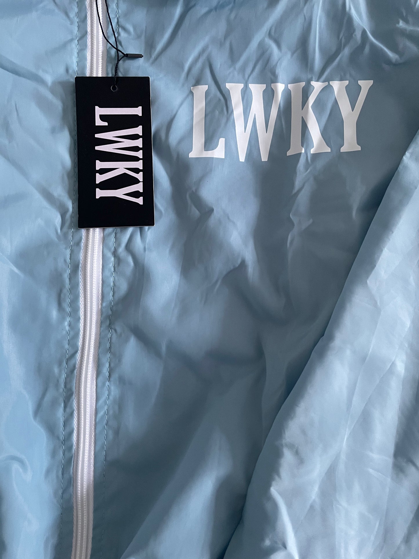 LWKY WINDBREAKER JACKET (SO ICY BLUE)