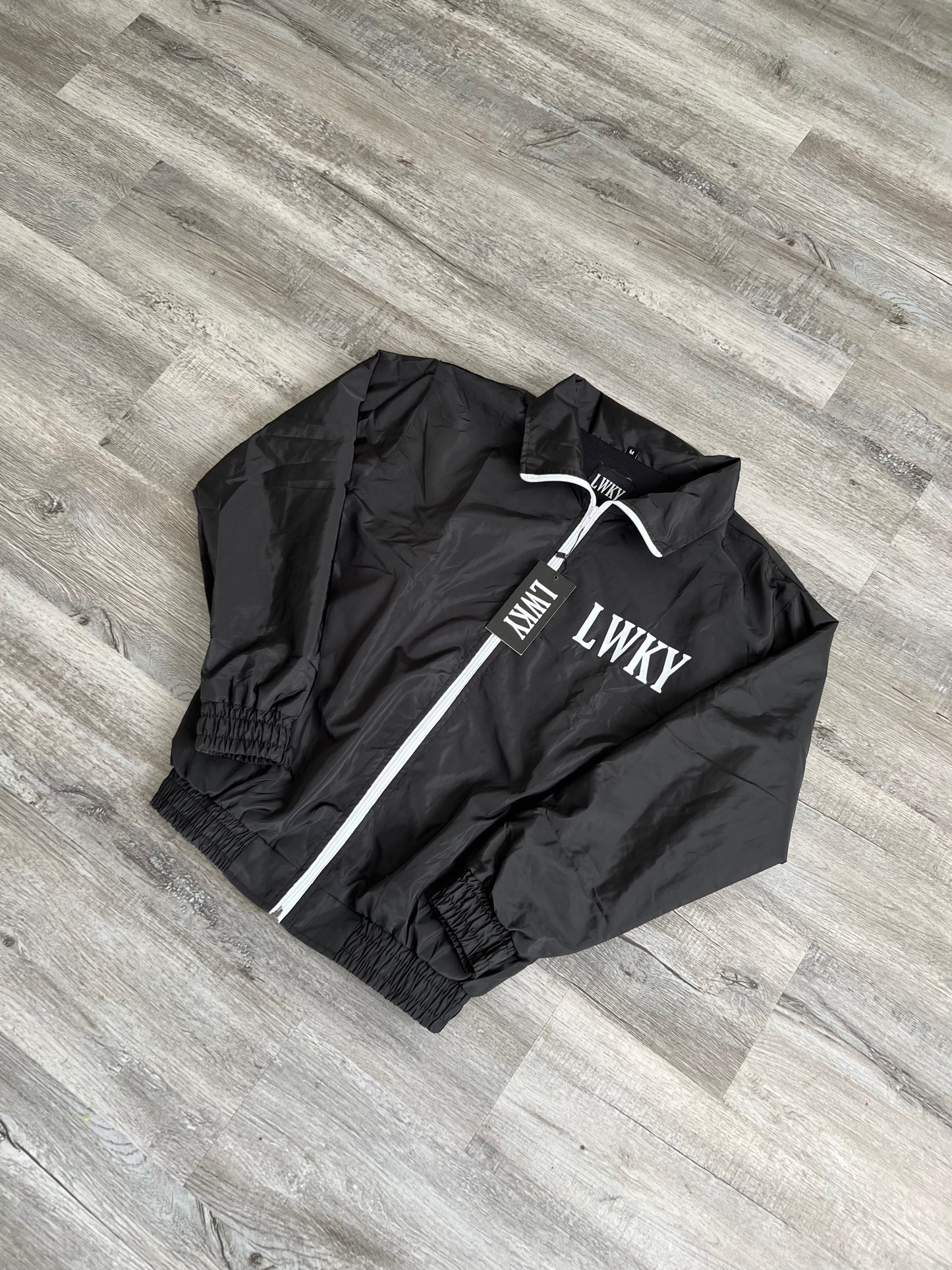 LWKY WINDBREAKER JACKET (BLACK)