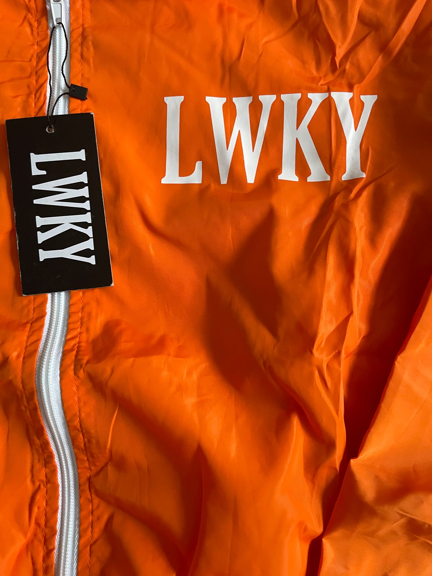 LWKY WINDBREAKER JACKET (ORANGE)