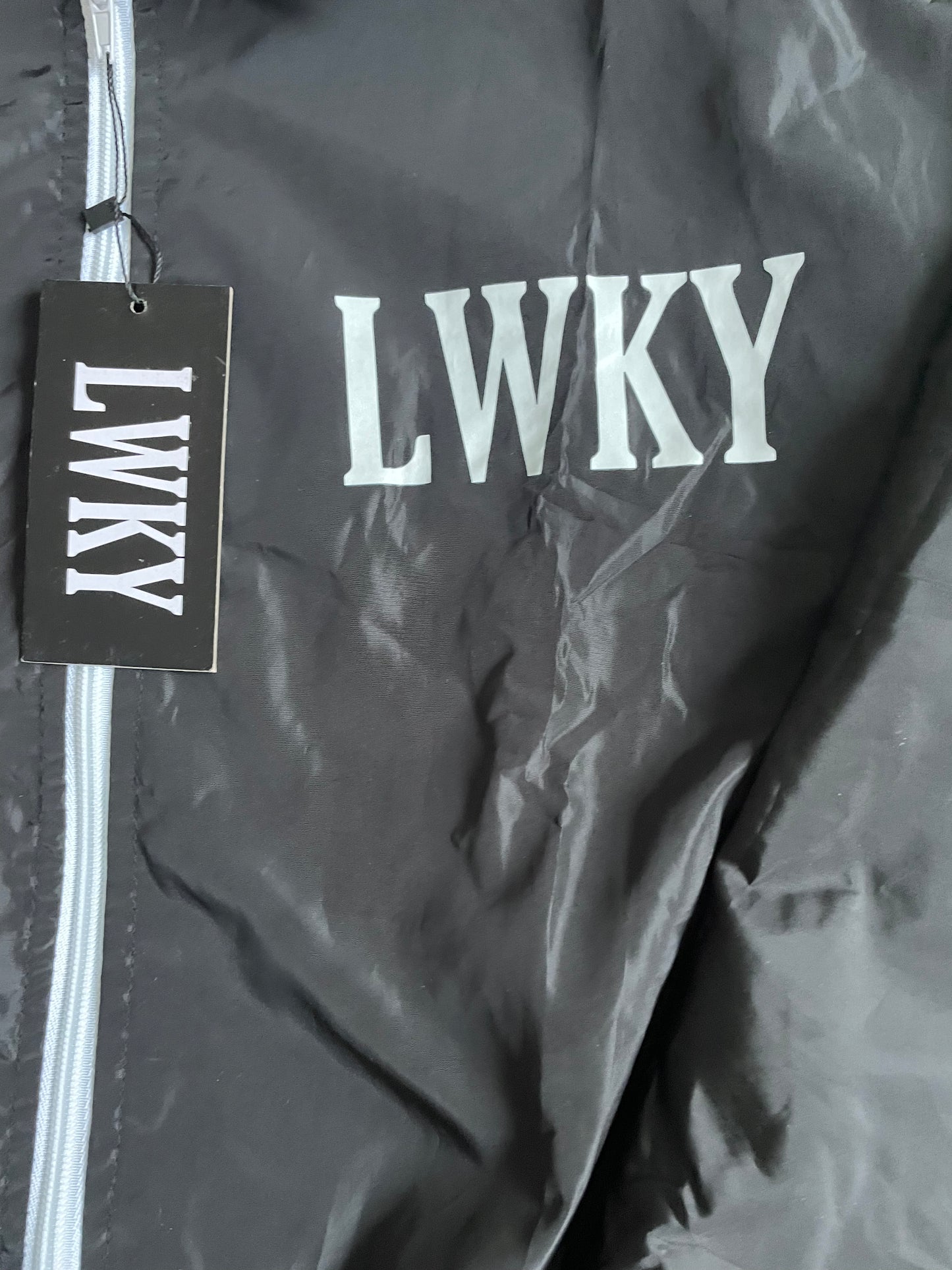 LWKY WINDBREAKER JACKET (BLACK)